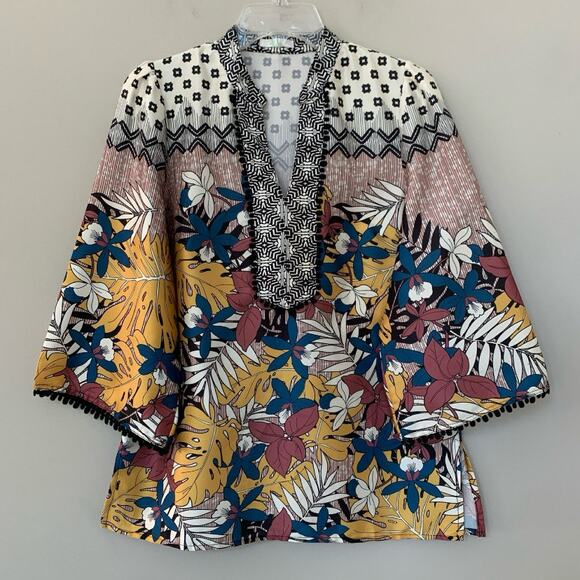 Reseller Bundle - size MEDIUM sweaters and tops - Picture 8 of 8